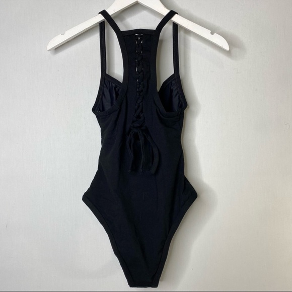 Chloe Rose Carnation Cut Out One Piece Swimsuit Blake - Picture 6 of 9